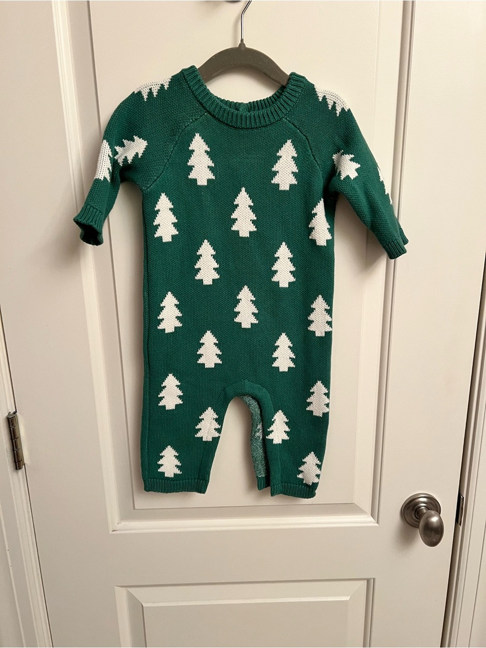 Hanna Andersson Forest Knit One-Piece in Green and White
